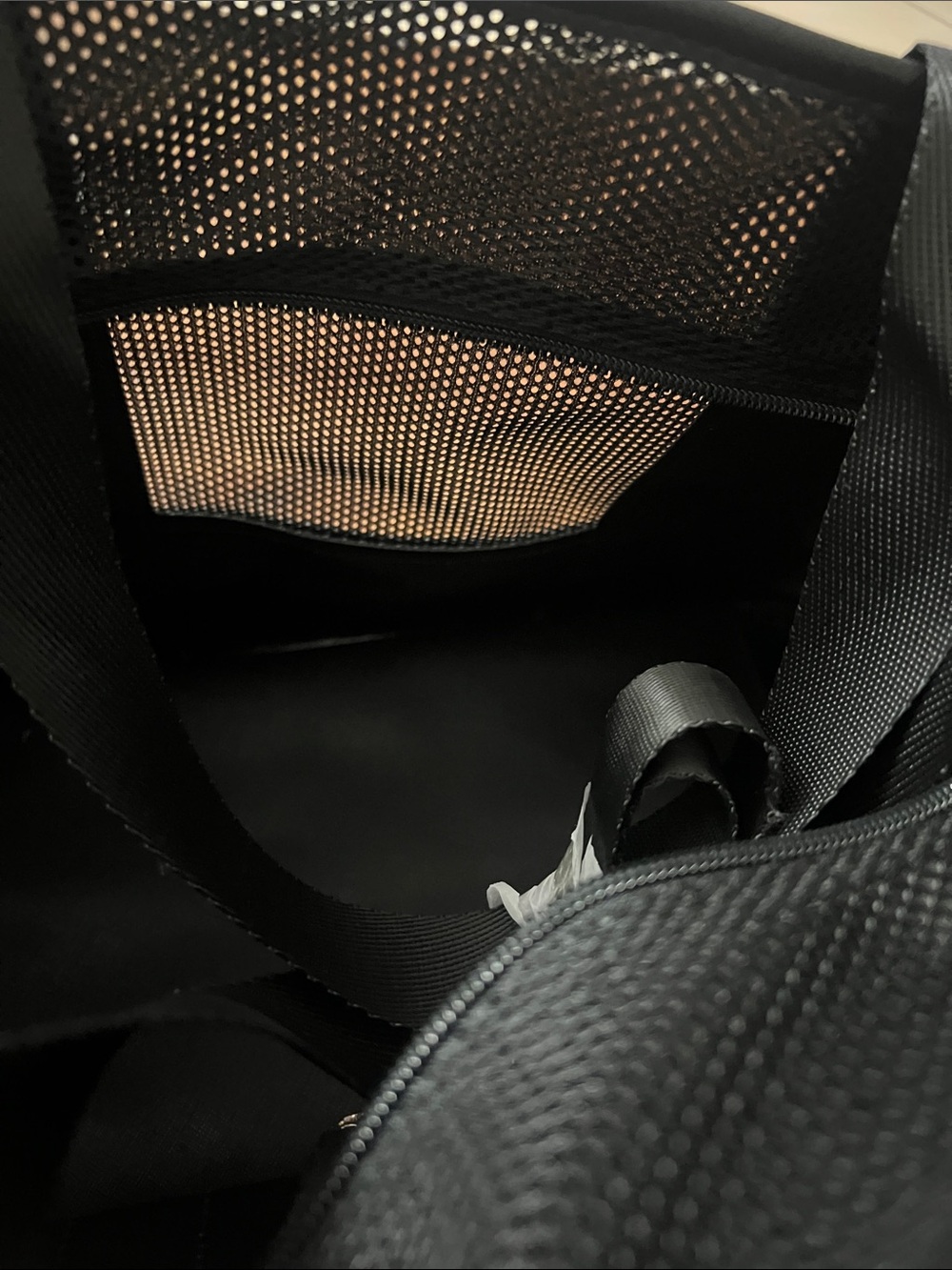Henri Bendel Iconic Pet Carrier Tote - Picture 8 of 12